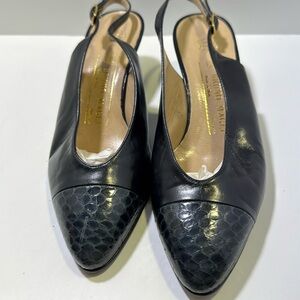 Vintage Bruno Malgi Bologna Tomaia Pelle Navy Blue Sling Back Pumps